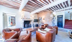 Продажа Мас, типичный южный дом Goult