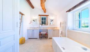 Продажа Мас, типичный южный дом Goult