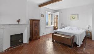 Продажа Мас, типичный южный дом Le Beausset