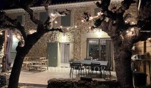 Продажа Мас, типичный южный дом Le Castellet