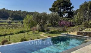 Продажа Мас, типичный южный дом Le Castellet