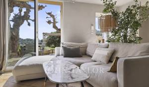 Продажа Мас, типичный южный дом Le Castellet