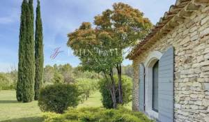 Продажа Мас, типичный южный дом Ménerbes