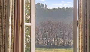 Продажа Мас, типичный южный дом Pernes-les-Fontaines