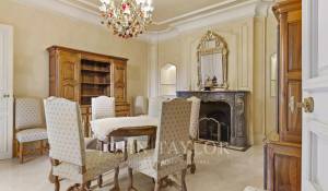 Продажа Мас, типичный южный дом Pernes-les-Fontaines