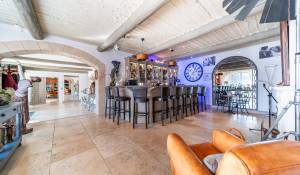 Продажа Мас, типичный южный дом Robion