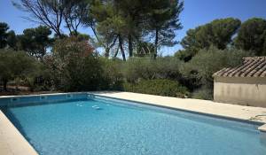 Продажа Мас, типичный южный дом Saint-Rémy-de-Provence