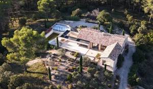 Продажа Мас, типичный южный дом Saint-Rémy-de-Provence