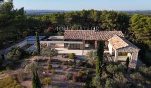 Продажа Мас, типичный южный дом Saint-Rémy-de-Provence