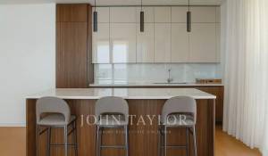 Продажа Обслуживаемая квартира Agios Tychonas