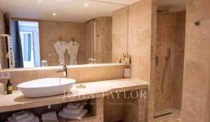 Продажа Отель Forcalquier