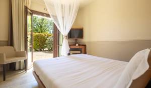 Продажа Отель Siena