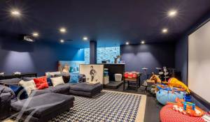 Продажа Поместье Anières