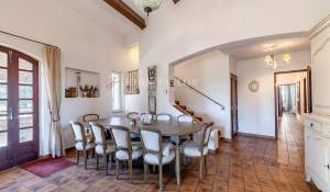 Продажа Поместье Bonnieux