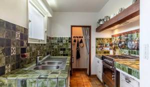 Продажа Поместье Bonnieux