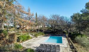 Продажа Поместье Bonnieux