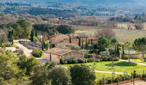 Продажа Поместье Bonnieux