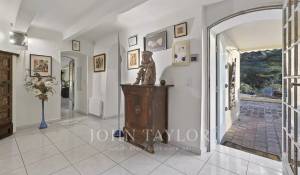 Продажа Поместье Cassis