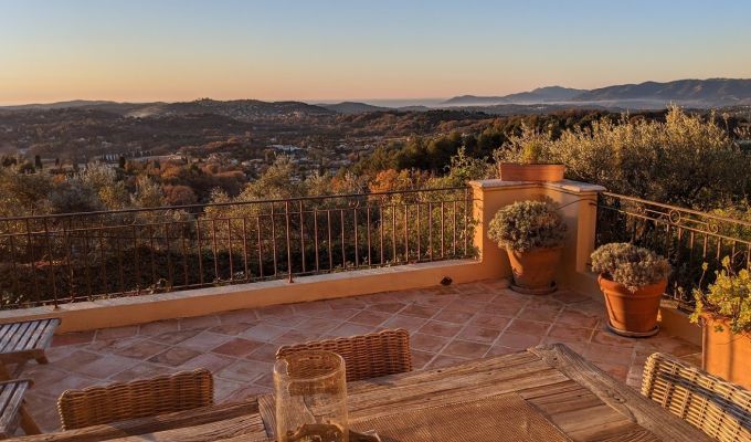 Продажа Поместье Châteauneuf-Grasse