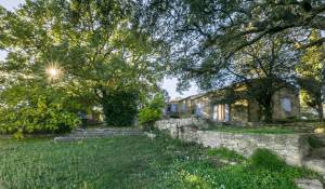 Продажа Поместье Cucuron