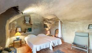 Продажа Поместье Cucuron