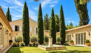 Продажа Поместье Eygalières
