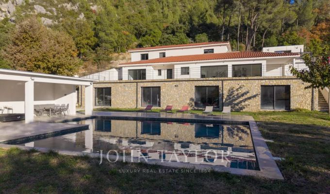 Продажа Поместье Gémenos