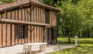 Продажа Поместье Gourbera