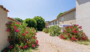 Продажа Поместье Gréoux-les-Bains