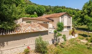 Продажа Поместье Gréoux-les-Bains