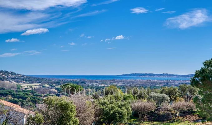 Продажа Поместье Grimaud