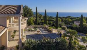 Продажа Поместье La Ciotat