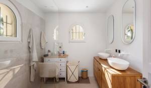 Продажа Поместье La Colle-sur-Loup