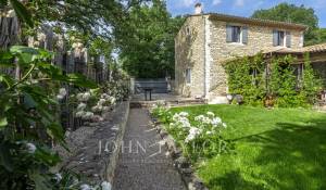 Продажа Поместье Ménerbes