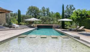 Продажа Поместье Ménerbes