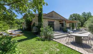 Продажа Поместье Ménerbes