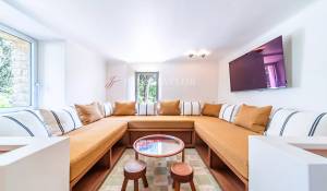 Продажа Поместье Ménerbes