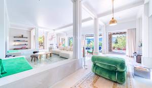 Продажа Поместье Ménerbes