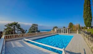 Продажа Поместье Montreux