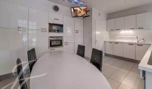 Продажа Поместье Presinge