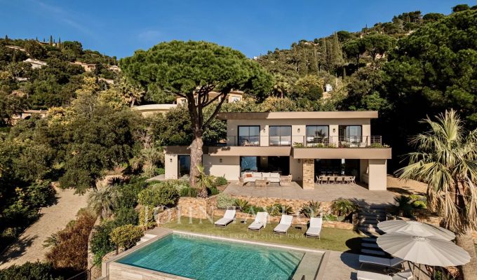 Продажа Поместье Rayol-Canadel-sur-Mer