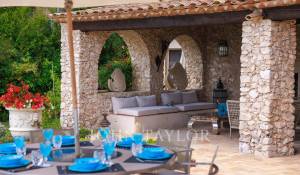 Продажа Поместье Saint-Paul-de-Vence