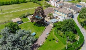 Продажа Поместье Sainte-Terre