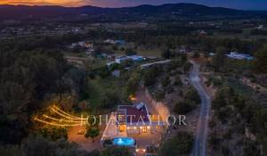 Продажа Поместье Santa Eularia des Riu