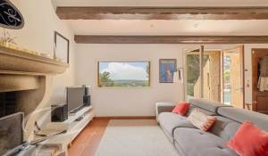 Продажа Поместье Simiane-Collongue