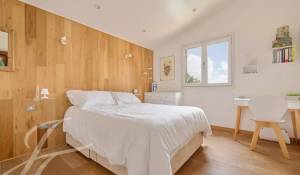 Продажа Поместье Simiane-Collongue