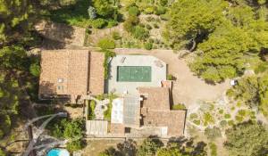 Продажа Поместье Simiane-Collongue