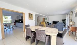 Продажа Поместье Vaison-la-Romaine