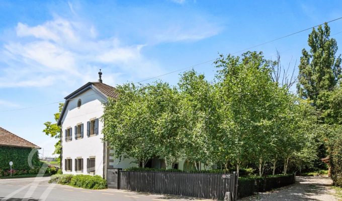 Продажа Поместье Vandoeuvres