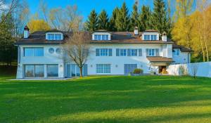 Продажа Поместье Yens